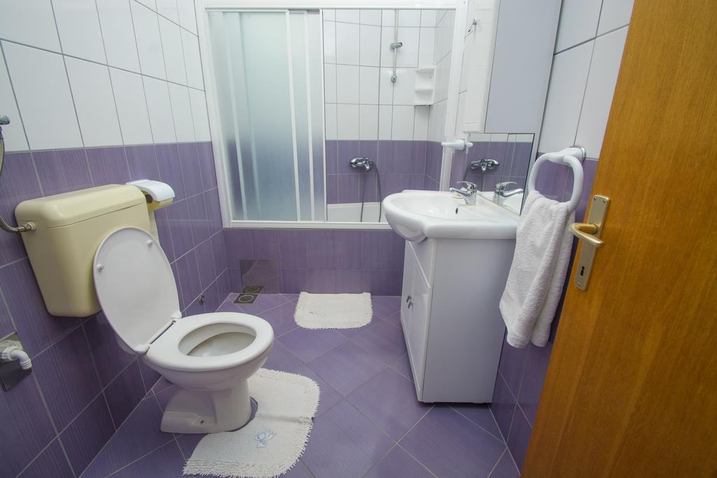 Apartments Jerkunica Rogoznica  Værelse billede